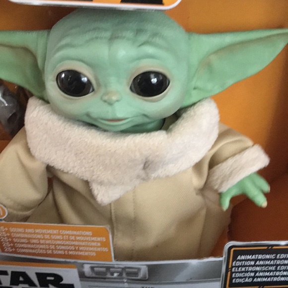 COPY - Star Wars Mandalorian the child animaTronic baby yoda - Picture 7 of 10
